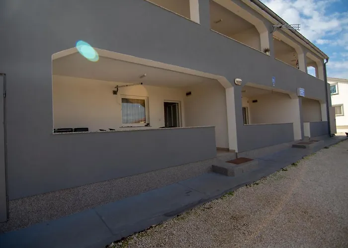 Caganić Bledi Apartament Vir