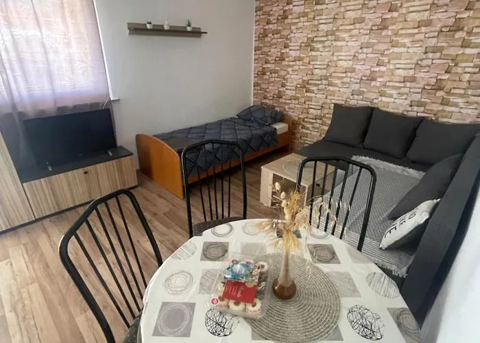 Caganić Bledi Apartament *
